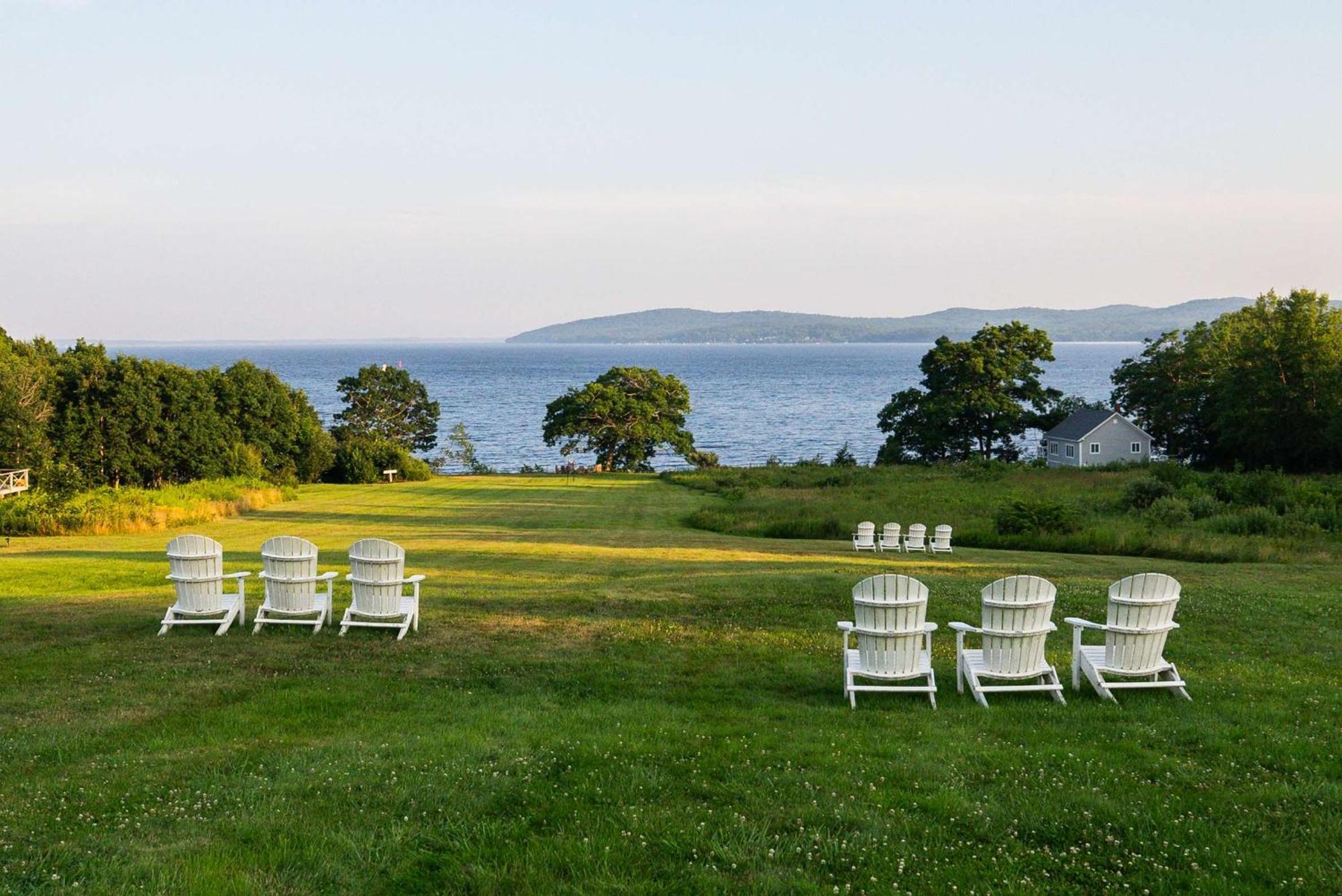 Fireside Inn, Ocean'S Edge Belfast Bagian luar foto