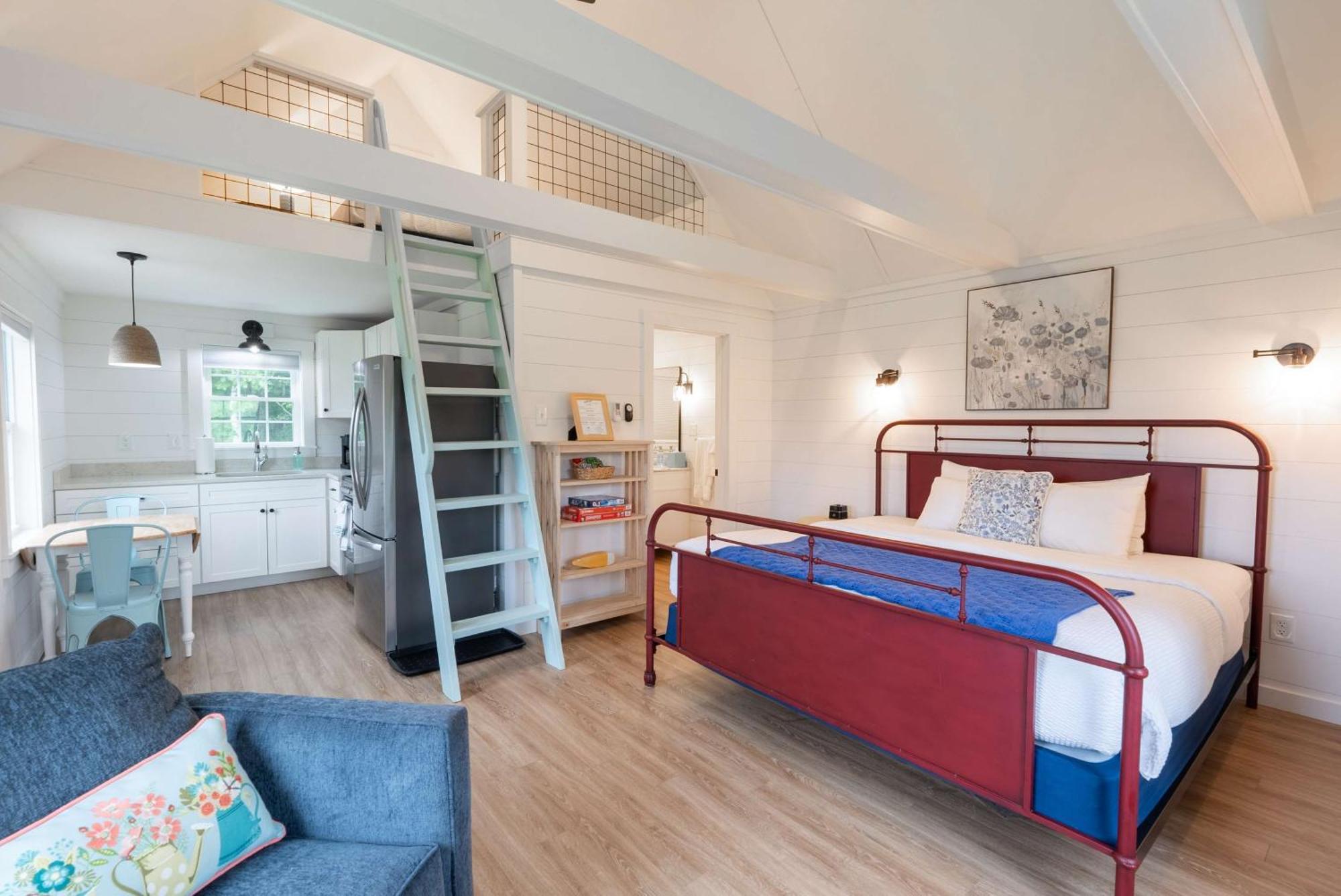 Fireside Inn, Ocean'S Edge Belfast Bagian luar foto