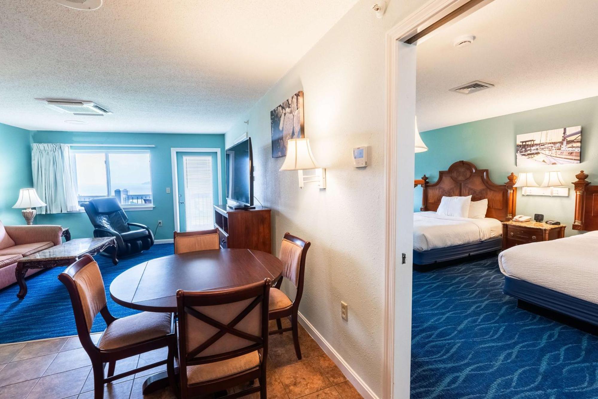 Fireside Inn, Ocean'S Edge Belfast Bagian luar foto