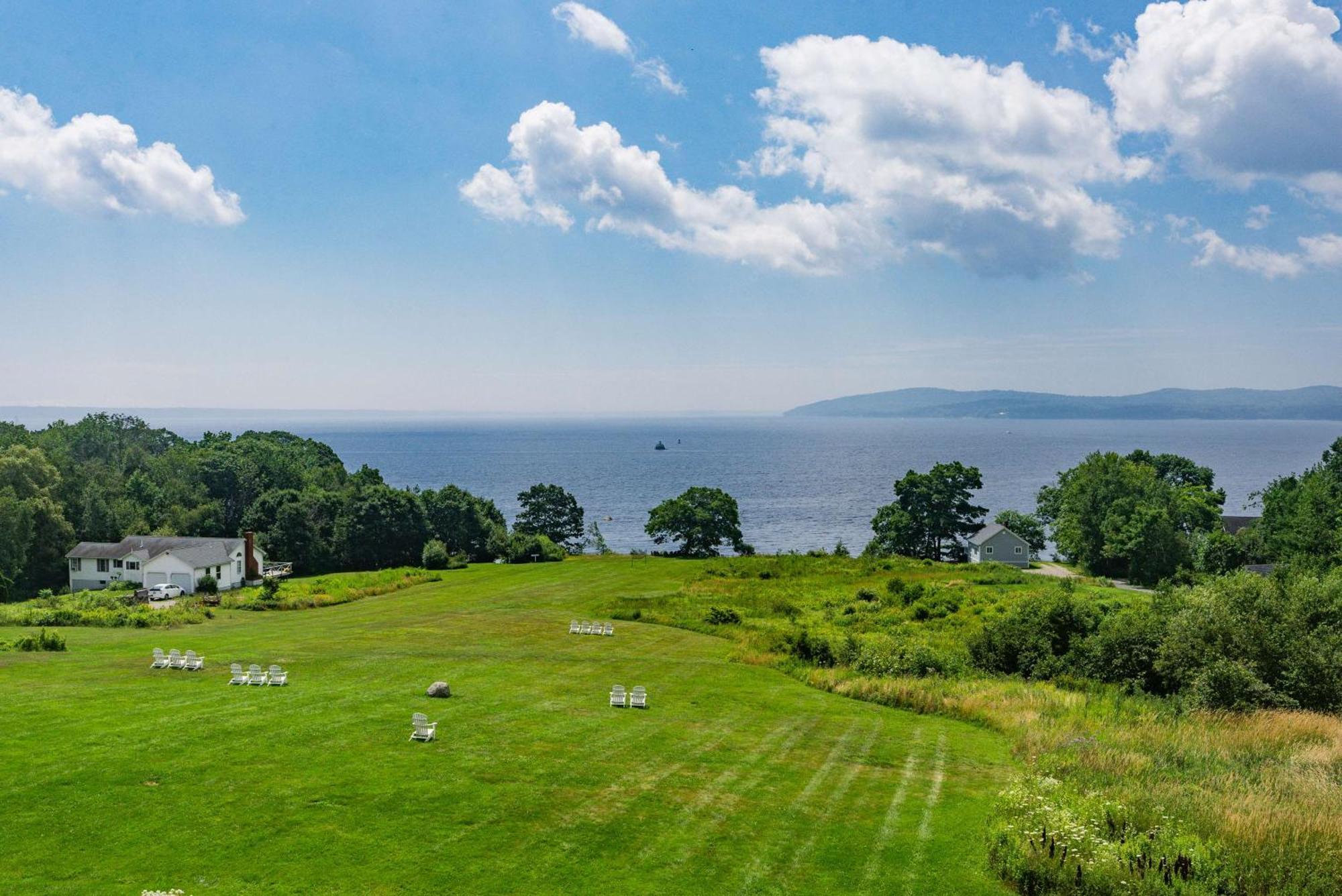 Fireside Inn, Ocean'S Edge Belfast Bagian luar foto