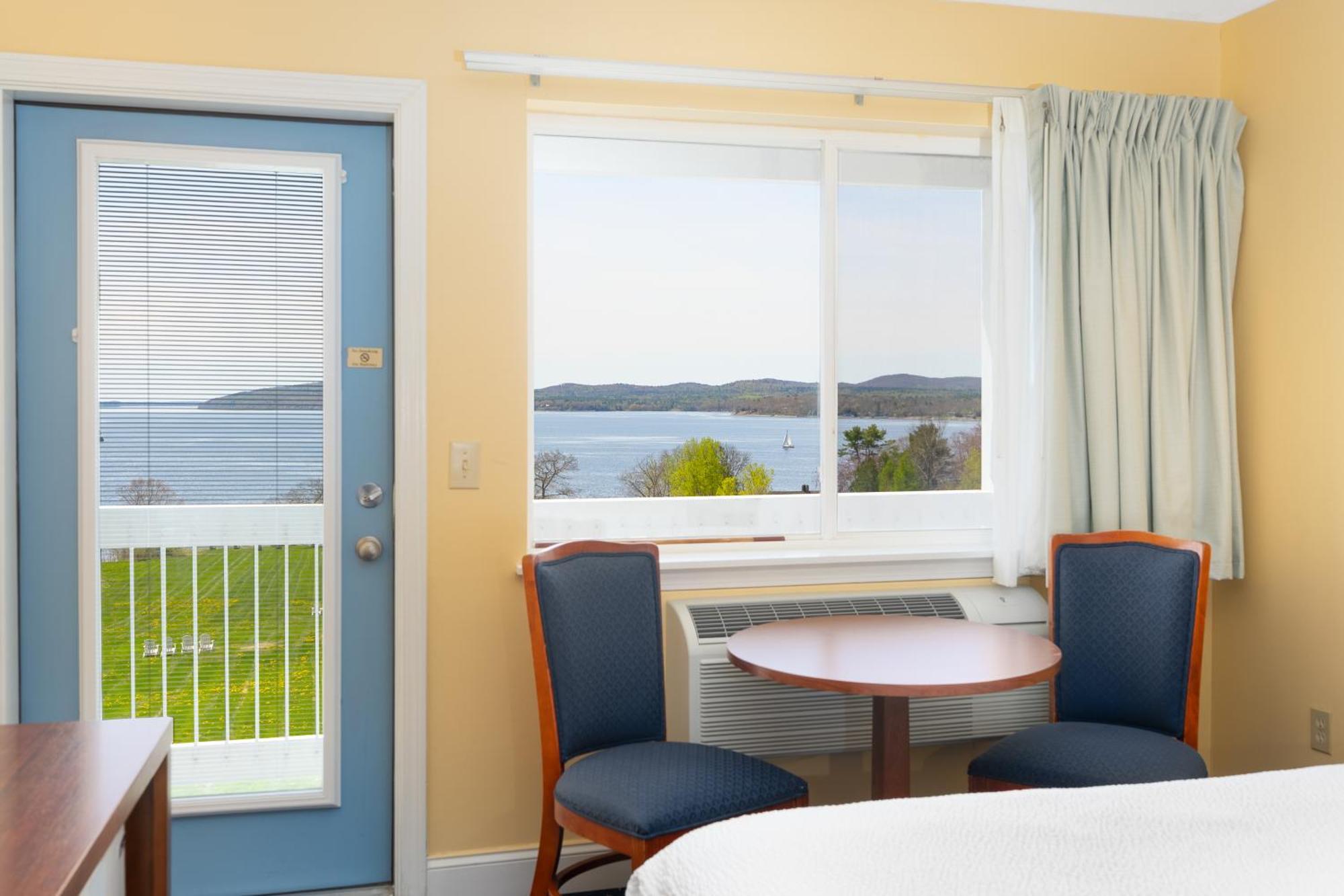 Fireside Inn, Ocean'S Edge Belfast Bagian luar foto