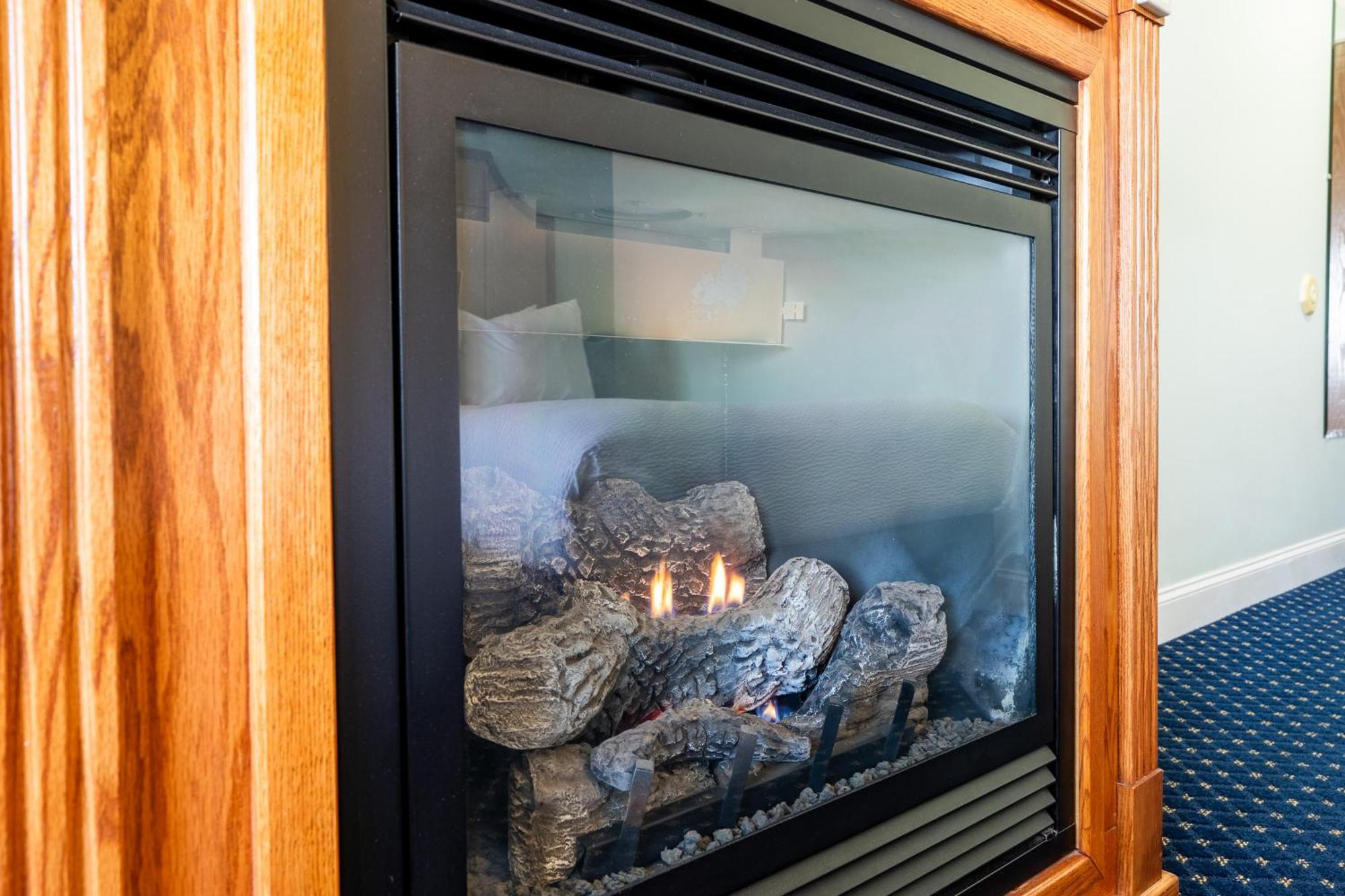 Fireside Inn, Ocean'S Edge Belfast Bagian luar foto